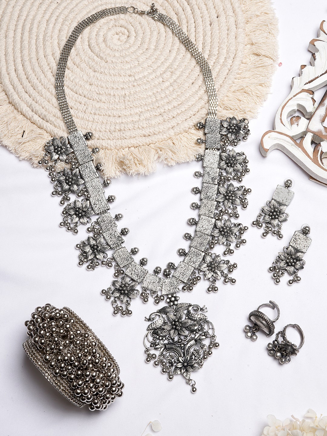 

TEEJH Woman Oxidised Silver Ghungroo Jewellery Set