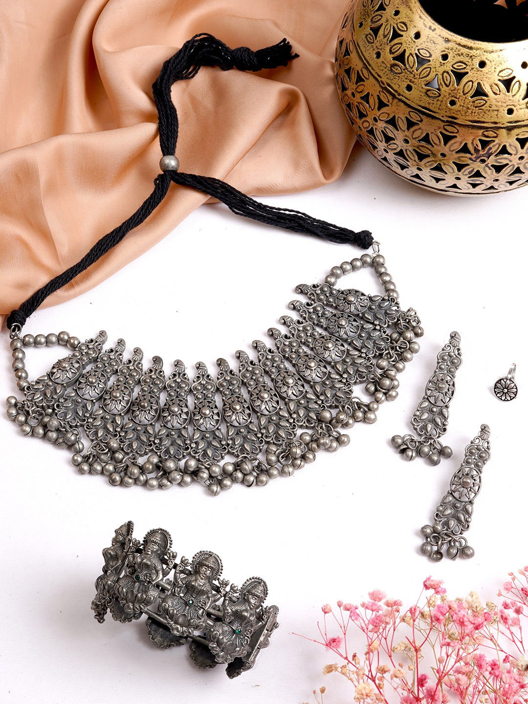 

TEEJH Woman Oxidised Silver-Toned Jewellery Set