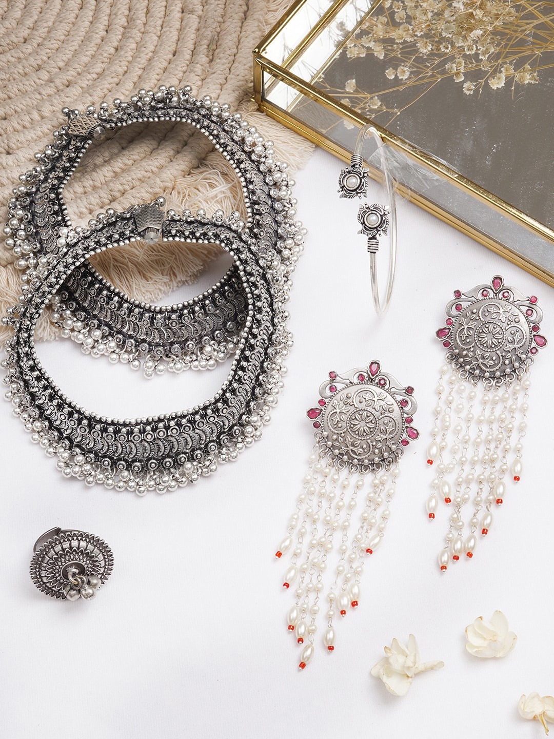 

TEEJH Woman Oxidised Silver-Toned Rajul Jewellery Set
