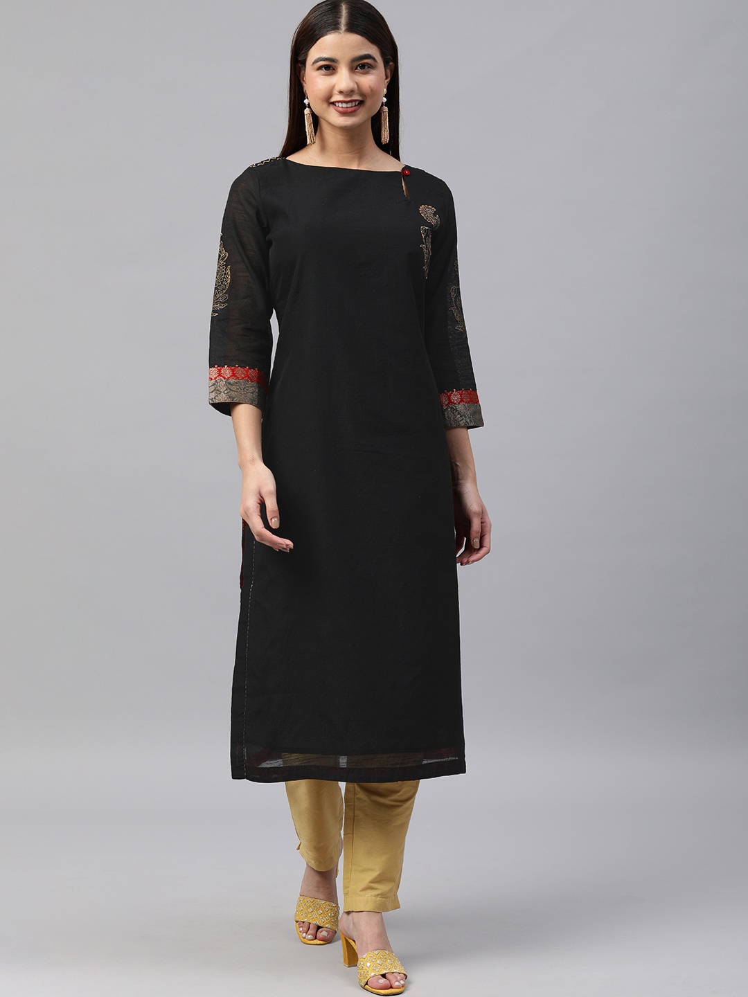 

araaliya Women Black Thread Work Kurta