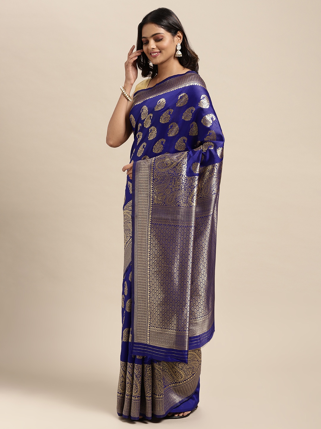 

Sugathari Blue & Silver-Toned Woven Design Silk Blend Banarasi Saree