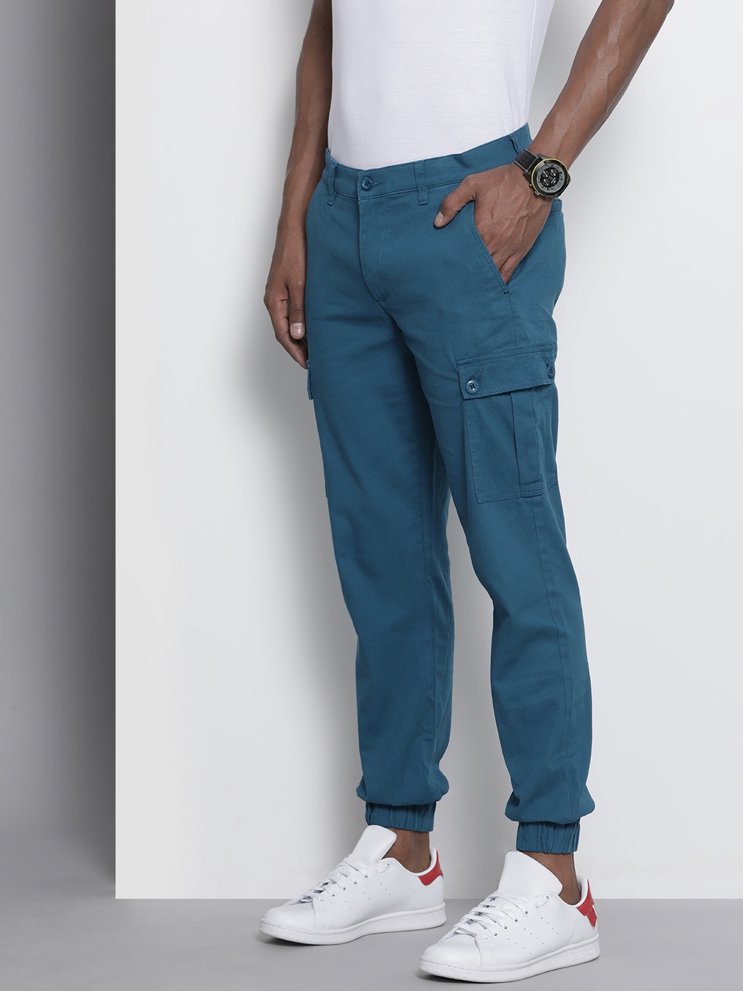 

The Indian Garage Co Men Blue Slim Fit Easy Wash Joggers, Teal