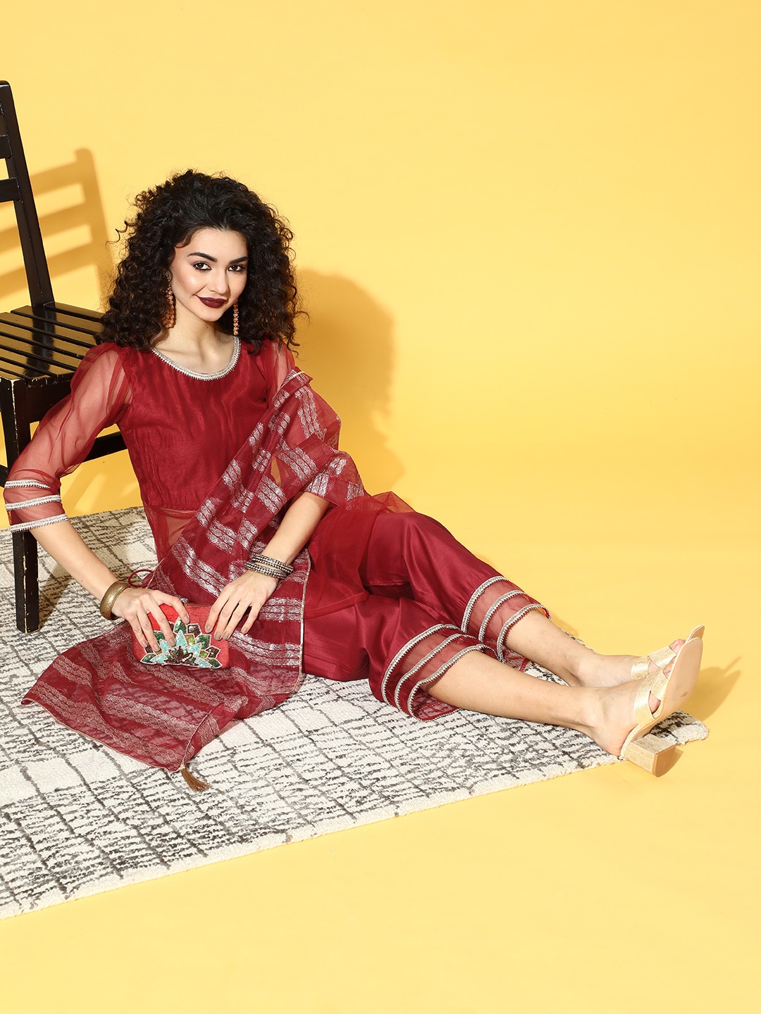 

Indo Era Solid Liva Sheer Kurta Set, Maroon