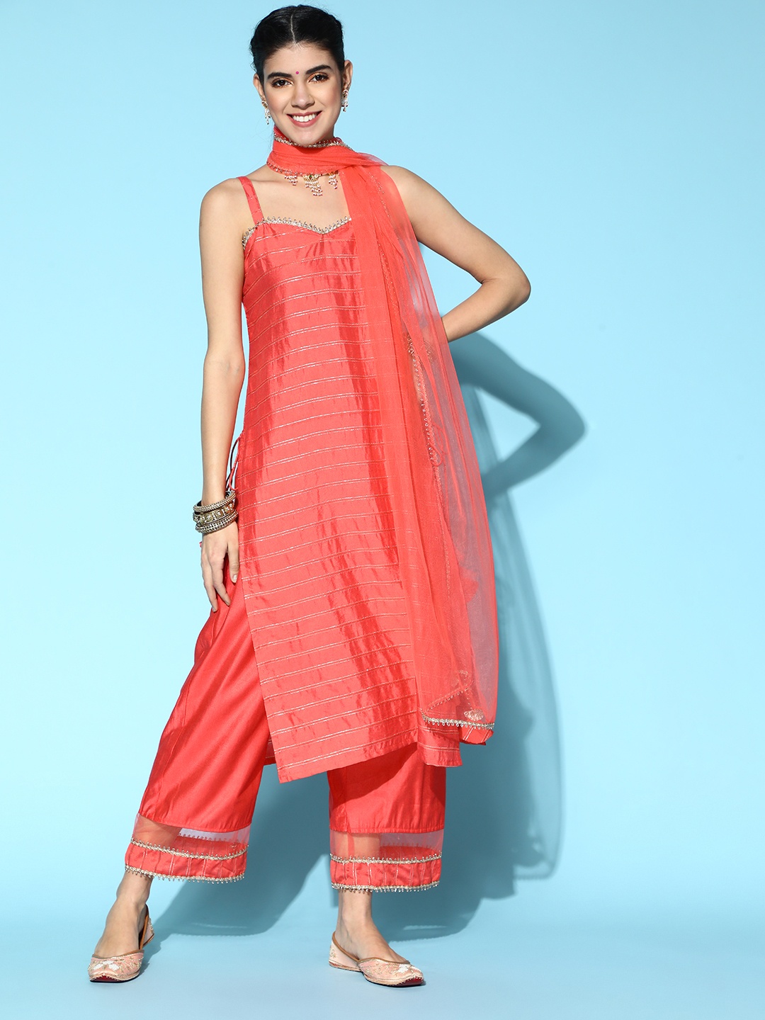 

Indo Era Coral Liva Sweetheart Neck Kurta Set