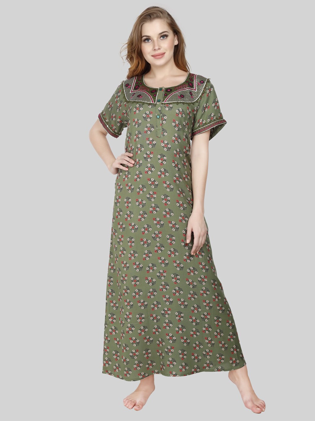 

ROVARS Green & Red Printed Maxi Nightdress