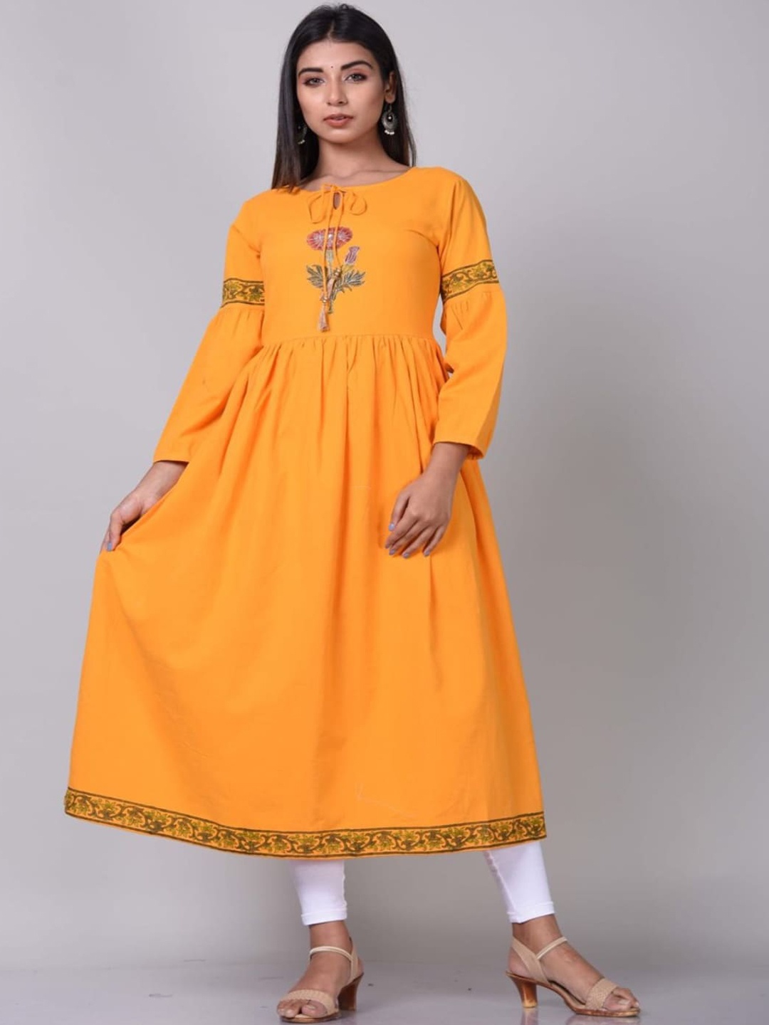 

KALINI Women Yellow Flared Sleeves Thread Work Anarkali Kurta