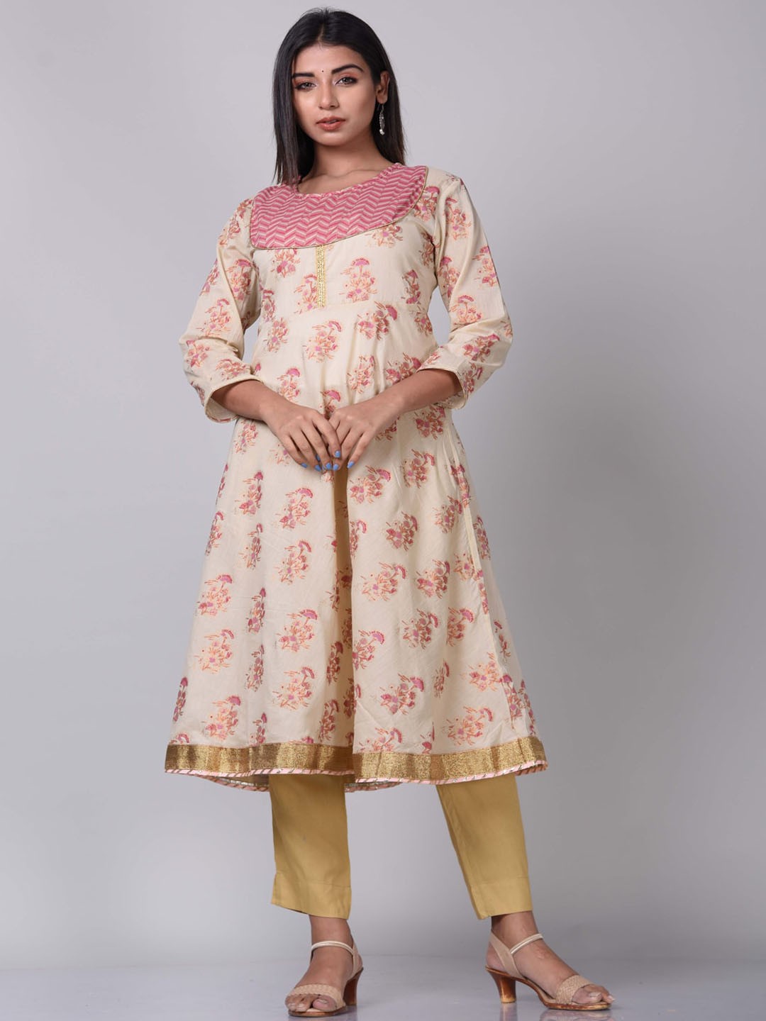 

KALINI Women Pink & Gold-Toned Ethnic Motifs Printed Cotton Anarkali Kurta
