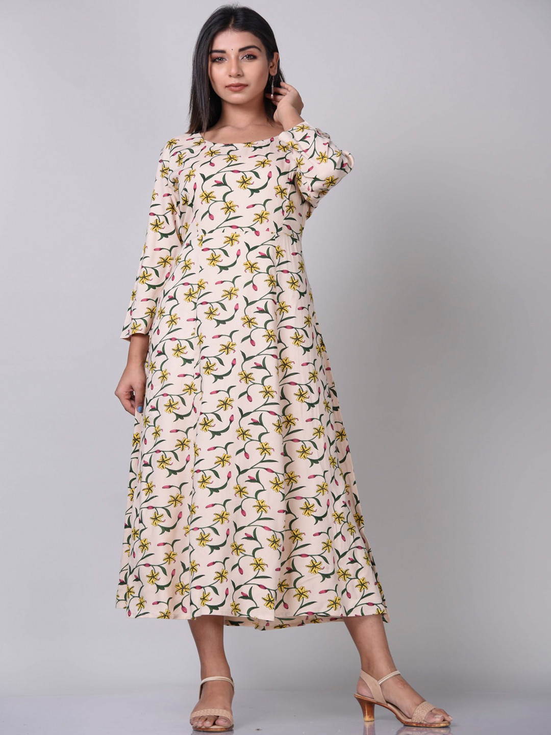 

KALINI Women Off White Floral Printed Flared Sleeves Thread Work Kurta