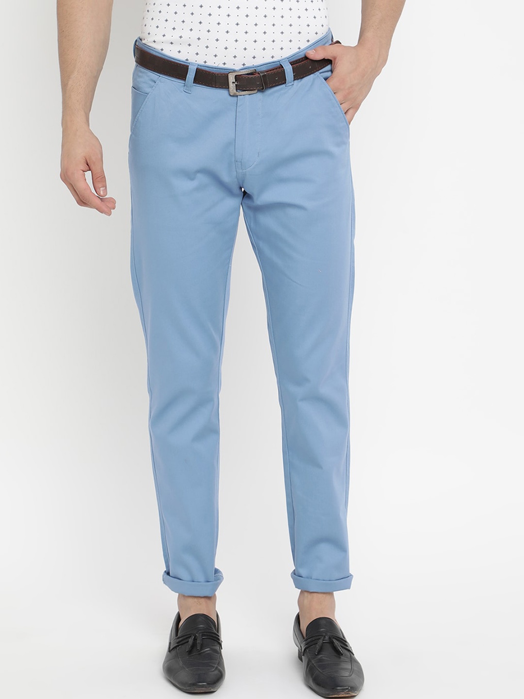 

V2 Value & Variety Men Blue Solid Chinos Trousers