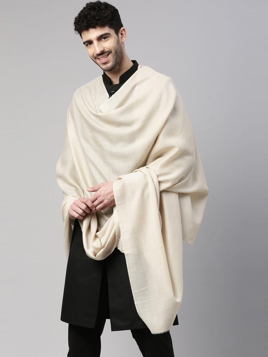 

Pashmoda Men Beige Solid Woollen Shawl