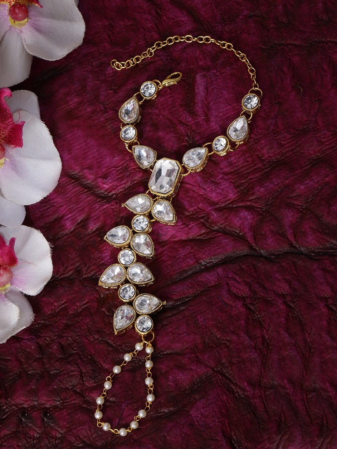 

LIVE EVIL Women Gold-Toned & White Kundan Gold-Plated Ring Bracelet