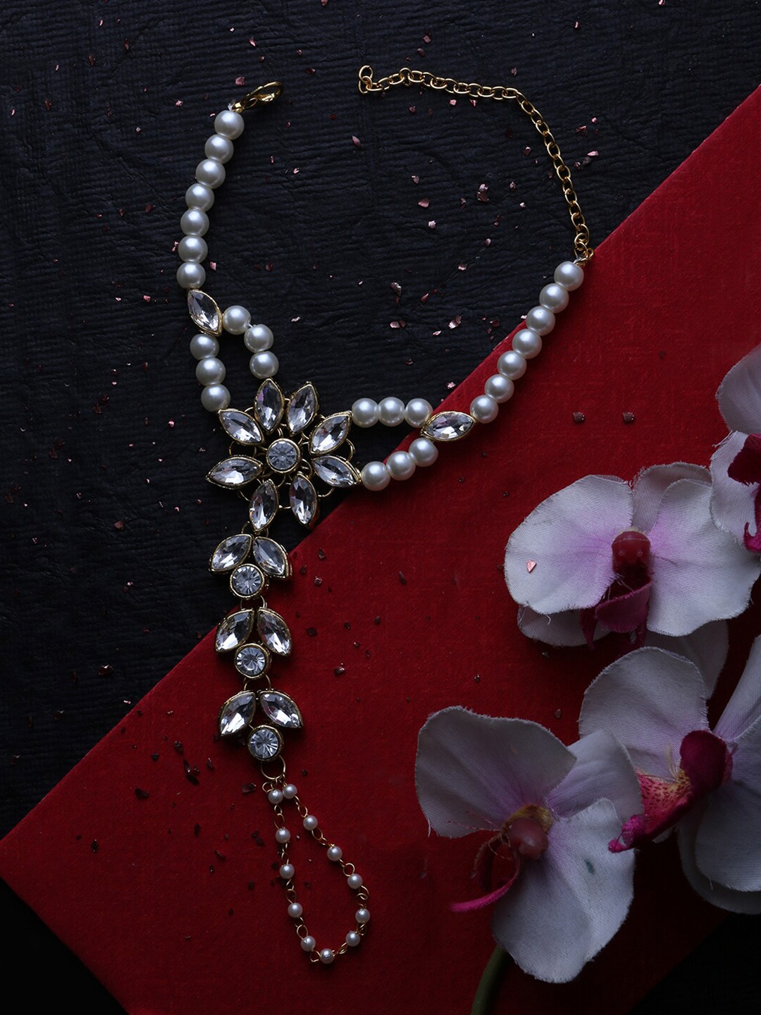 

LIVE EVIL Women White & Gold-Toned Kundan Studded Single Finger Hath Phool Bracelet