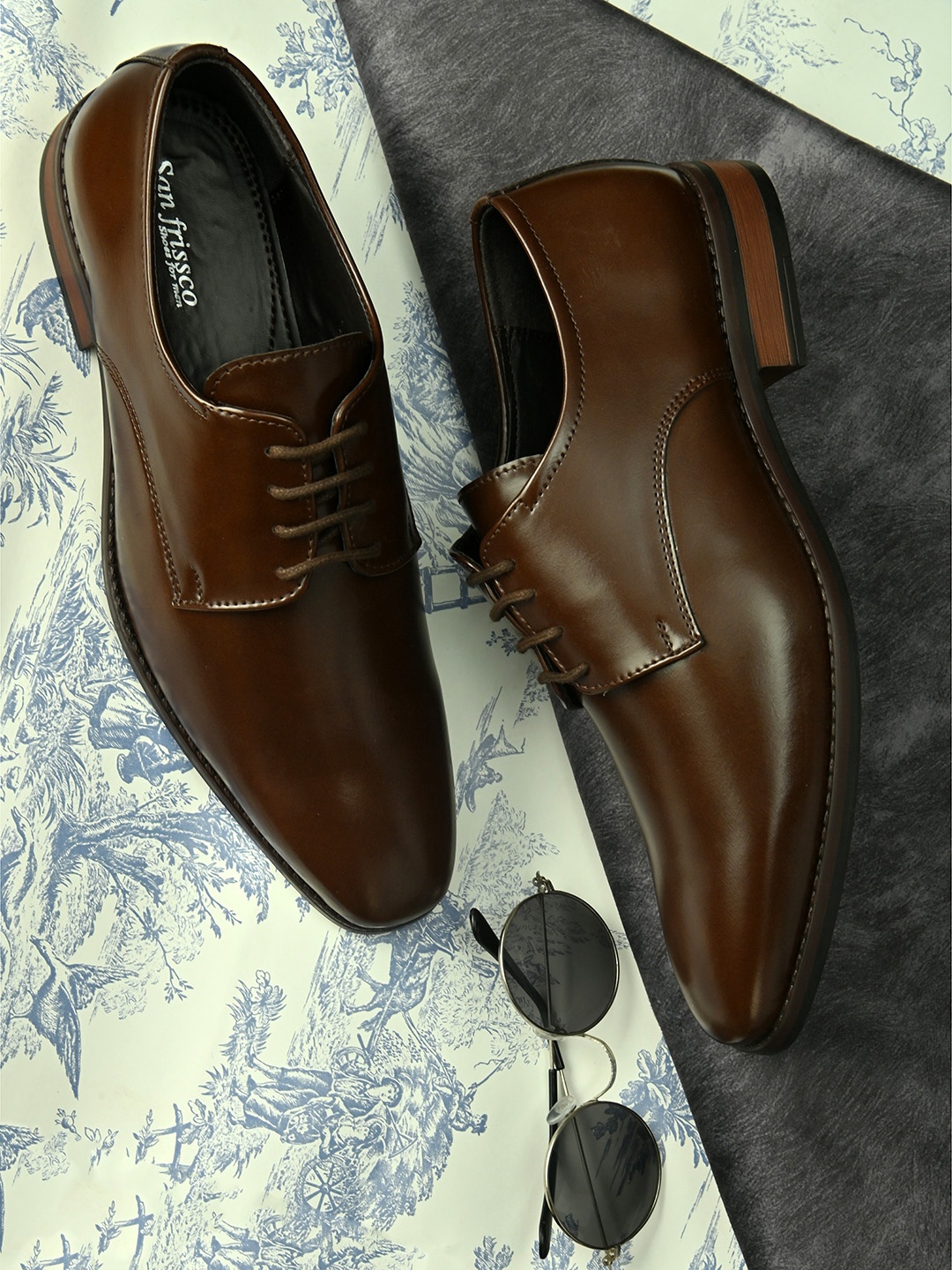 

San Frissco Men Brown Solid Formal Derbys