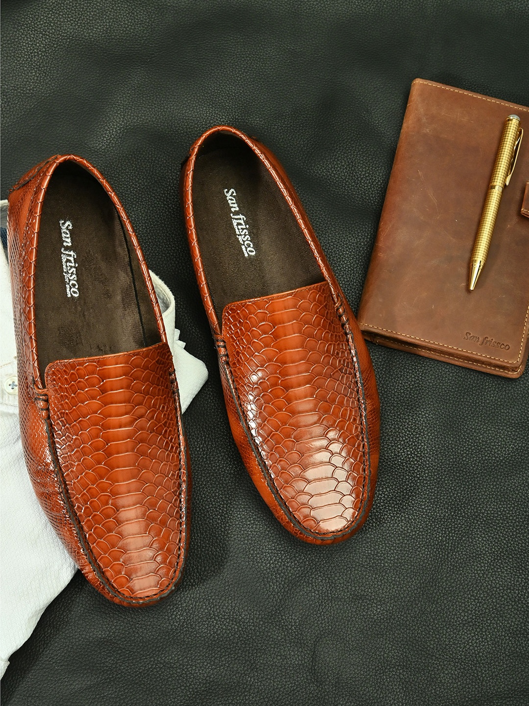 

San Frissco Men Tan Textured Casual Loafers