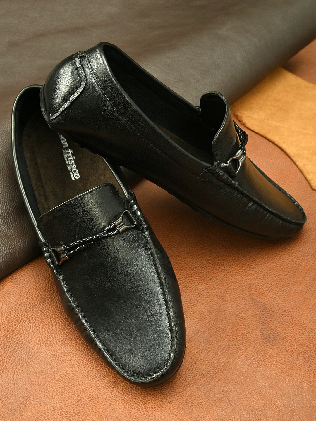 

San Frissco Men Black Solid Casual Loafers
