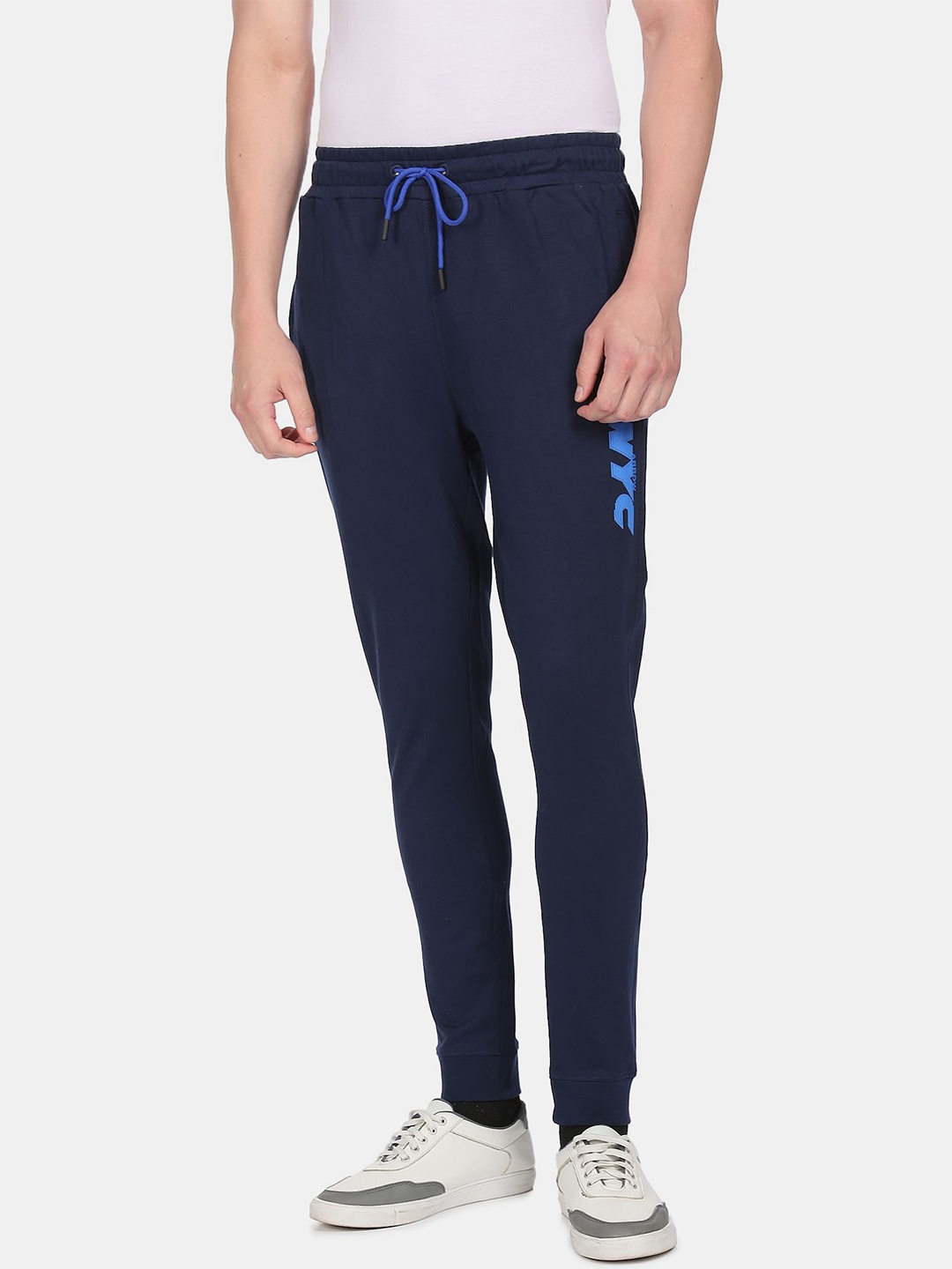

Arrow Sport Men Blue Solid Regular Fit Pure Cotton Joggers