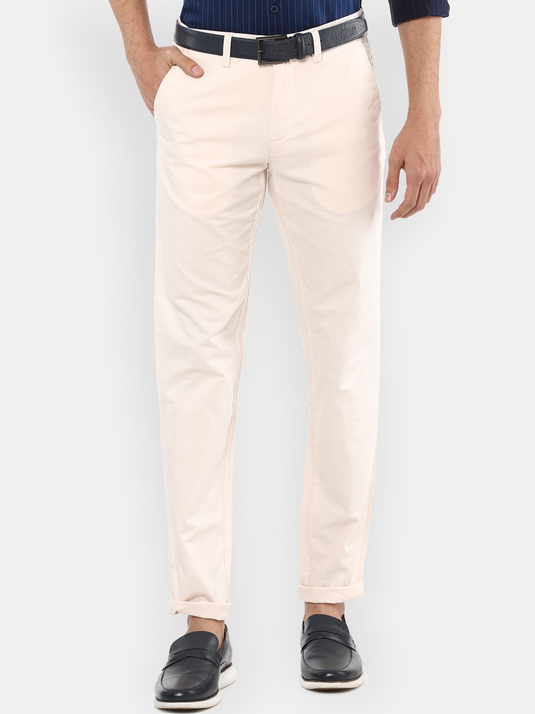 

Louis Philippe Sport Men Cream-Coloured Solid Slim Fit Regular Trousers