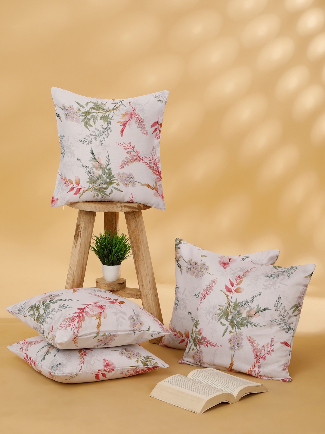 

ROSARA HOME White & Green Set of 5 Floral Square Cushion Covers