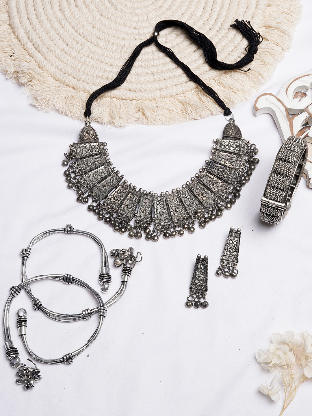 

TEEJH Silver-Toned Oxidised Jewellery Set