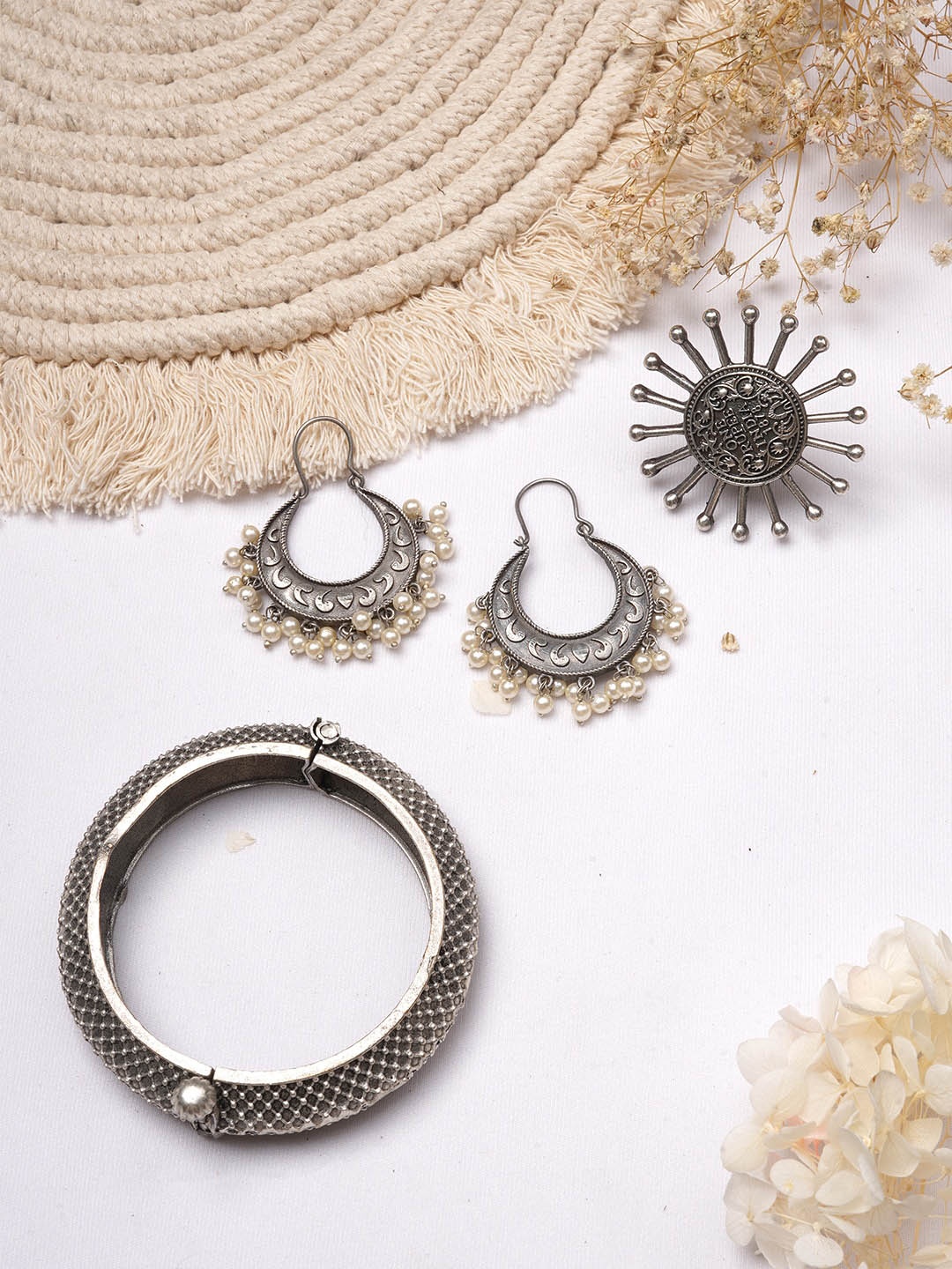 

TEEJH Silver-Toned Oxidised Jewellery Set