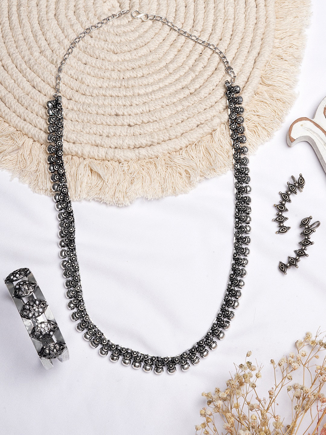

TEEJH Silver-Toned Ghungroo Oxidised Jewellery Set