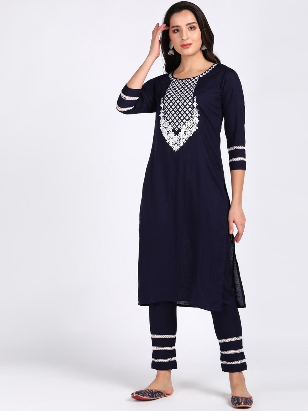 

VEDANA Women Blue Yoke Design Kurta with Trousers