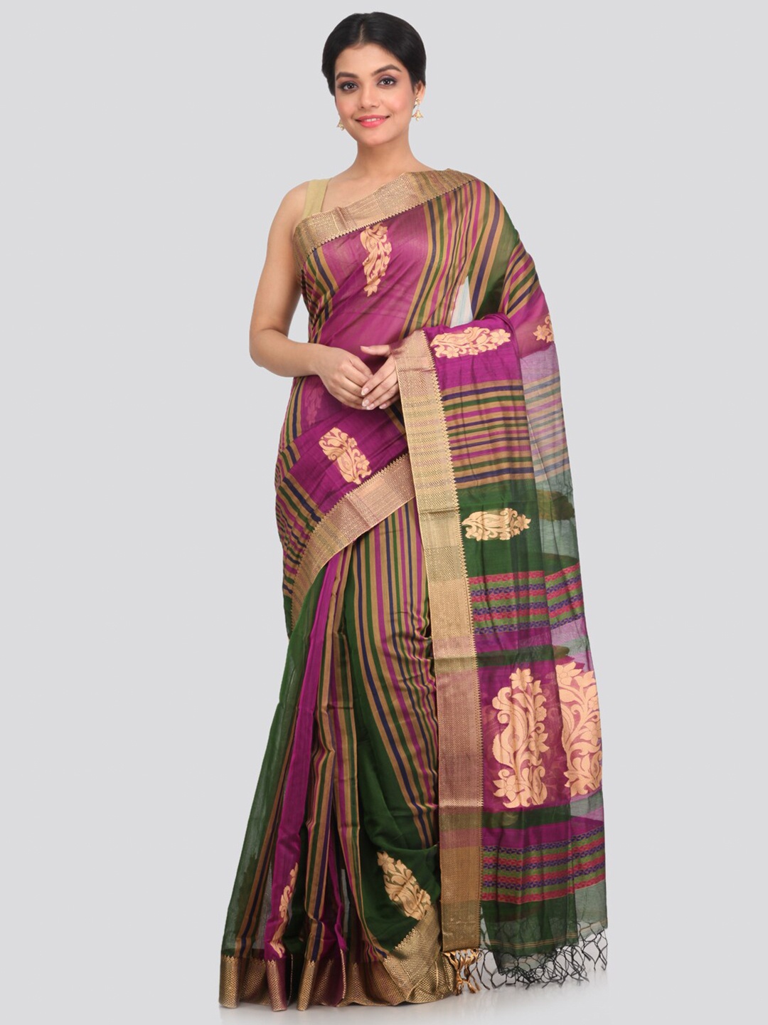 

PinkLoom Magenta & Green Woven Design Saree