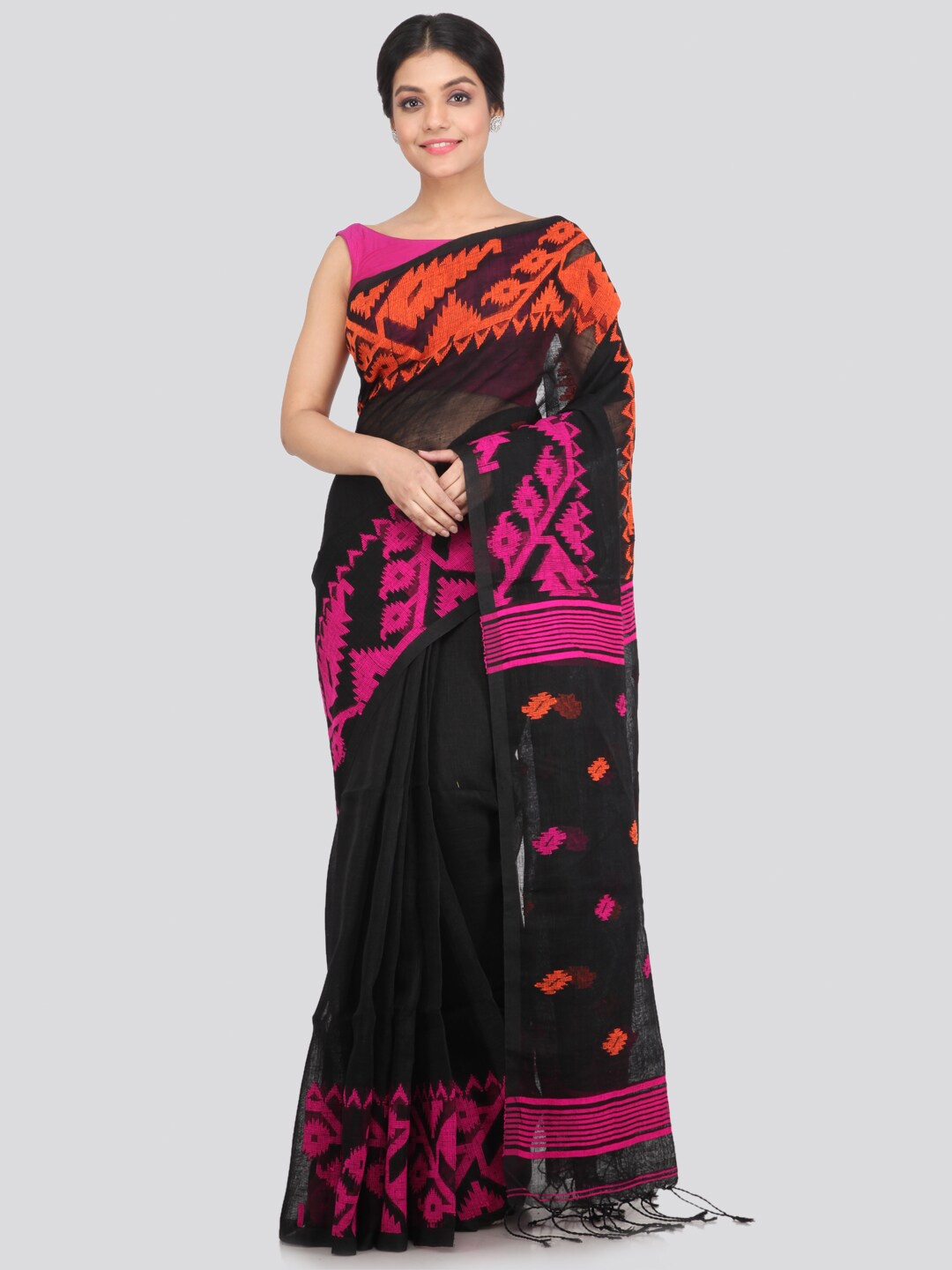 

PinkLoom Black & Orange Floral Pure Linen Saree