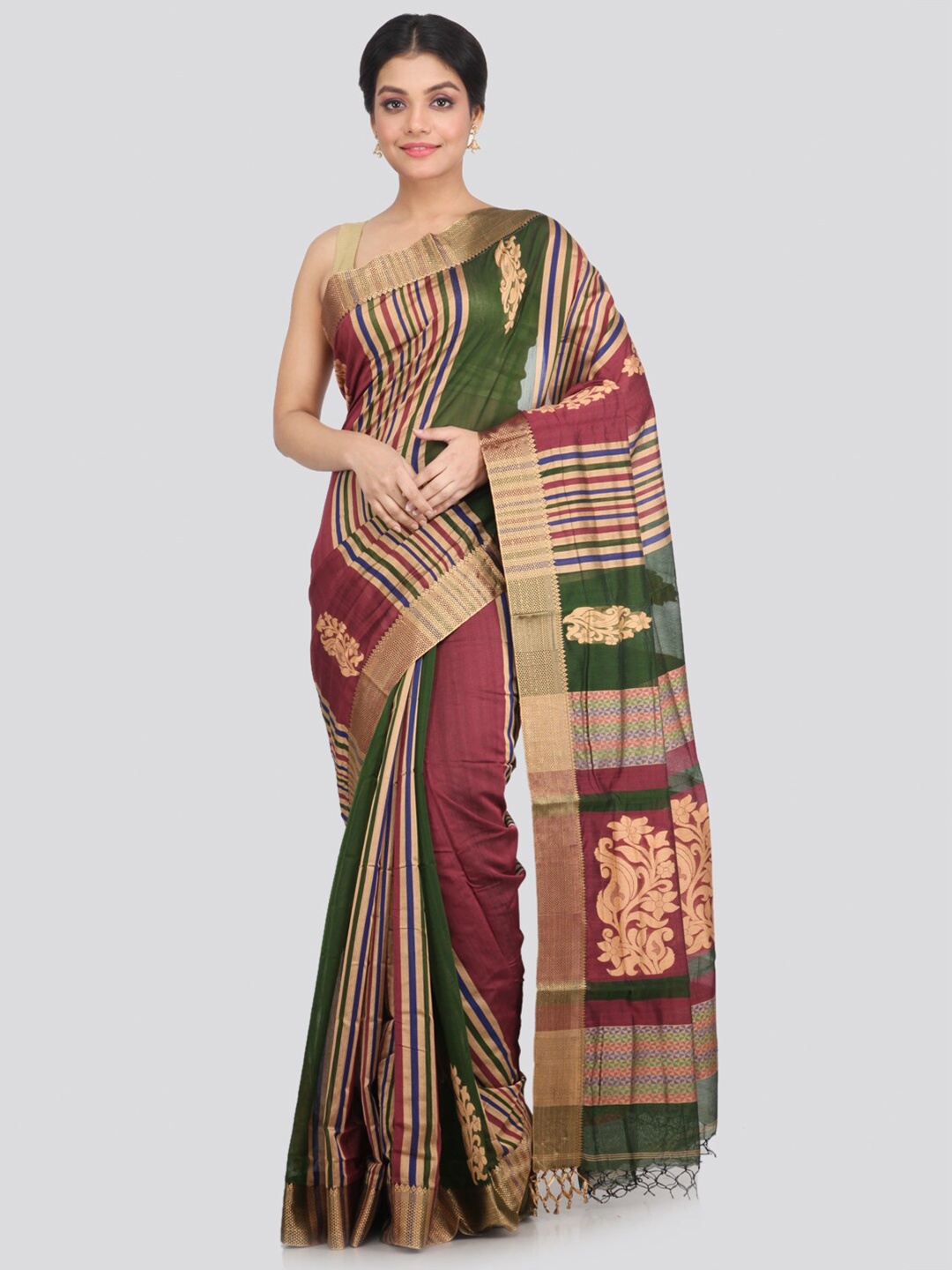 

PinkLoom Maroon & Green Woven Design Zari Saree