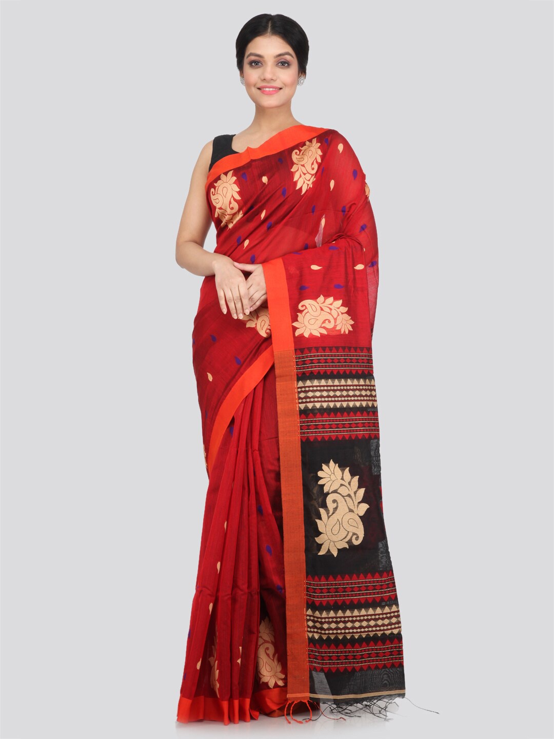 

PinkLoom Red & Black Woven Design Saree