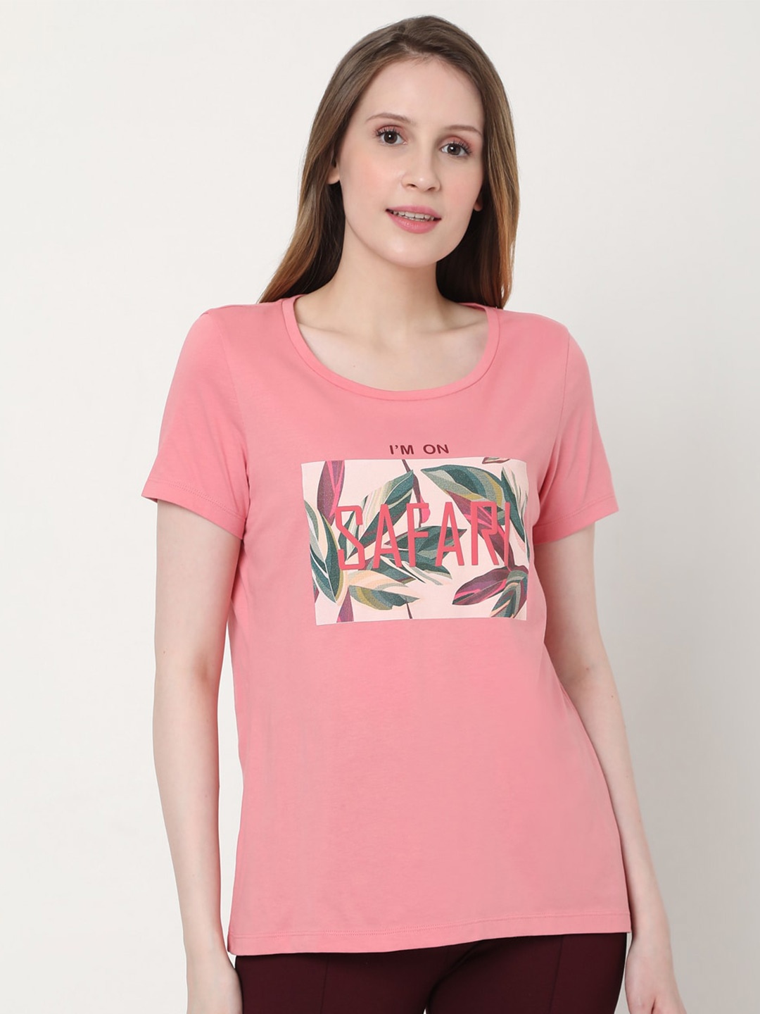 

Vero Moda Women Pink Printed T-shirt
