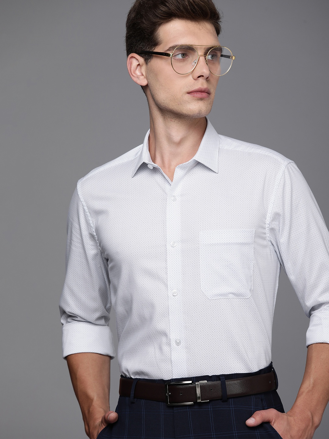 

Louis Philippe Men Blue Slim Fit Printed Pure Cotton Formal Shirt
