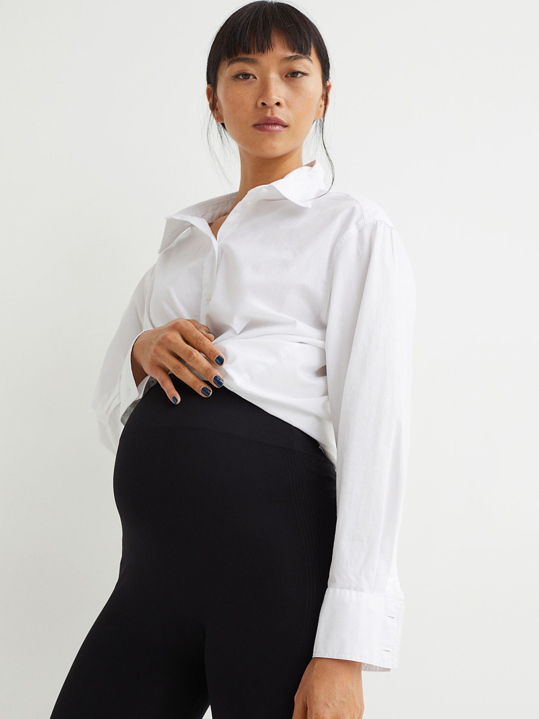 

H&M Women Black Solid MAMA Seamless Leggings