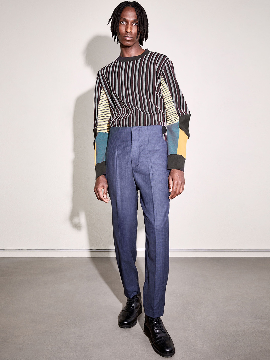 

H&M Men Blue Leather-Tab Tailored Trousers