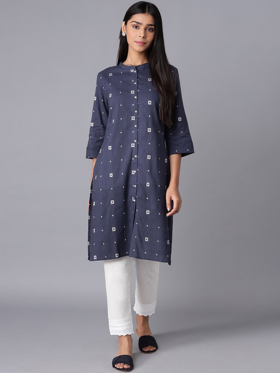 

W Women Navy Blue Geometric Kurta