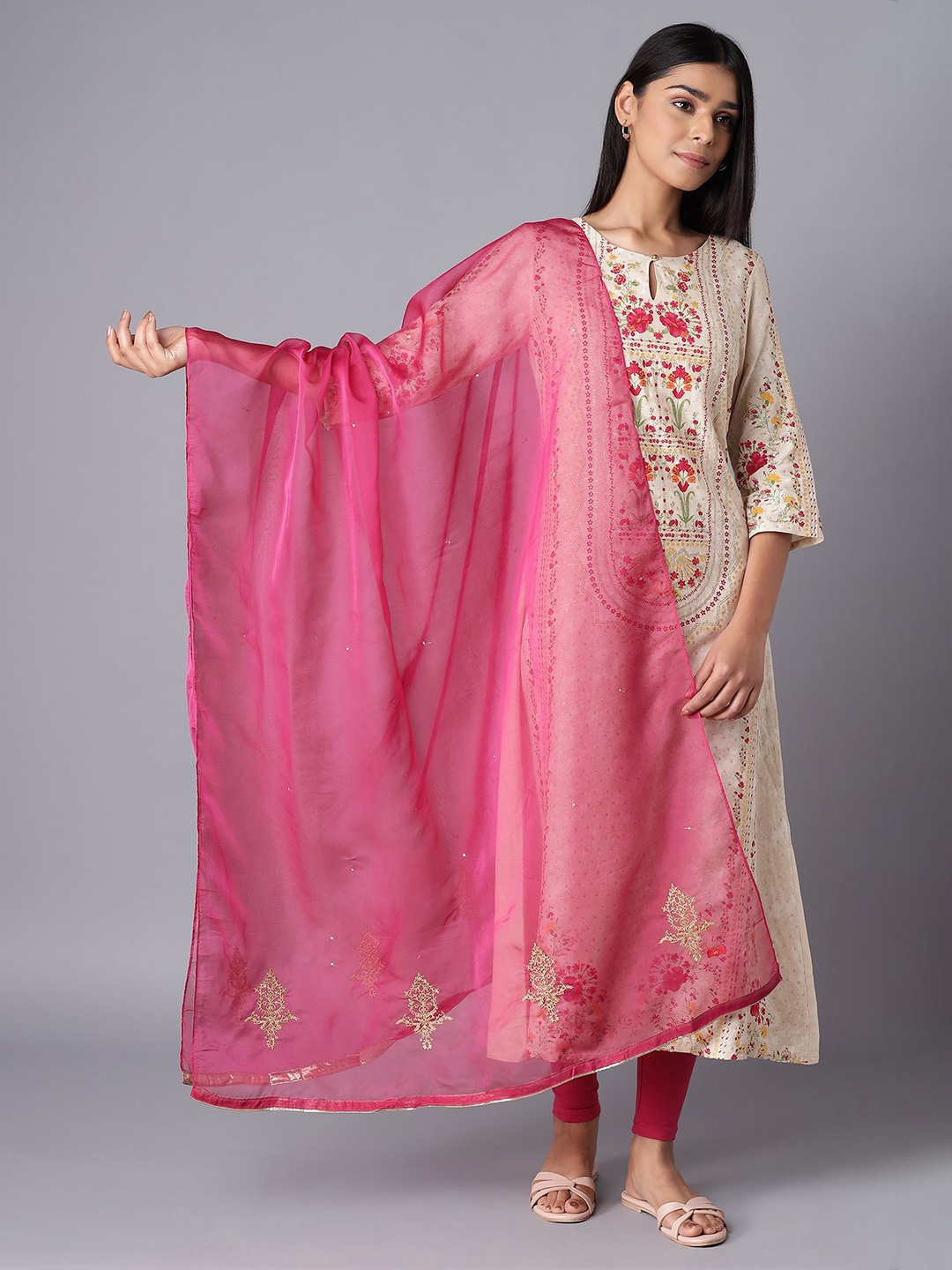 

W Women Dark Pink Ethnic Motifs Embroidered Dupatta