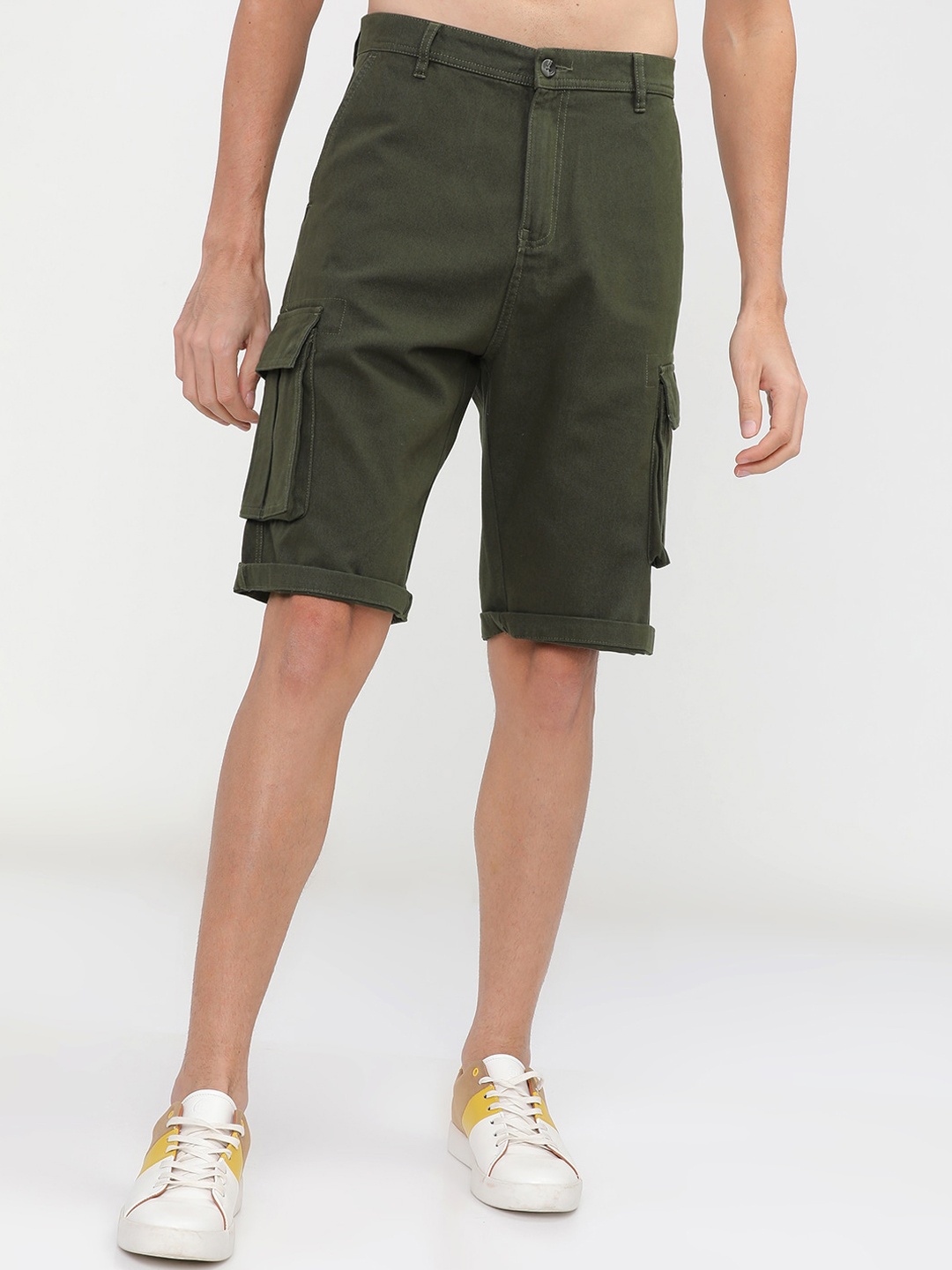 

HIGHLANDER Men Olive Green Slim Fit High-Rise Cargo Shorts
