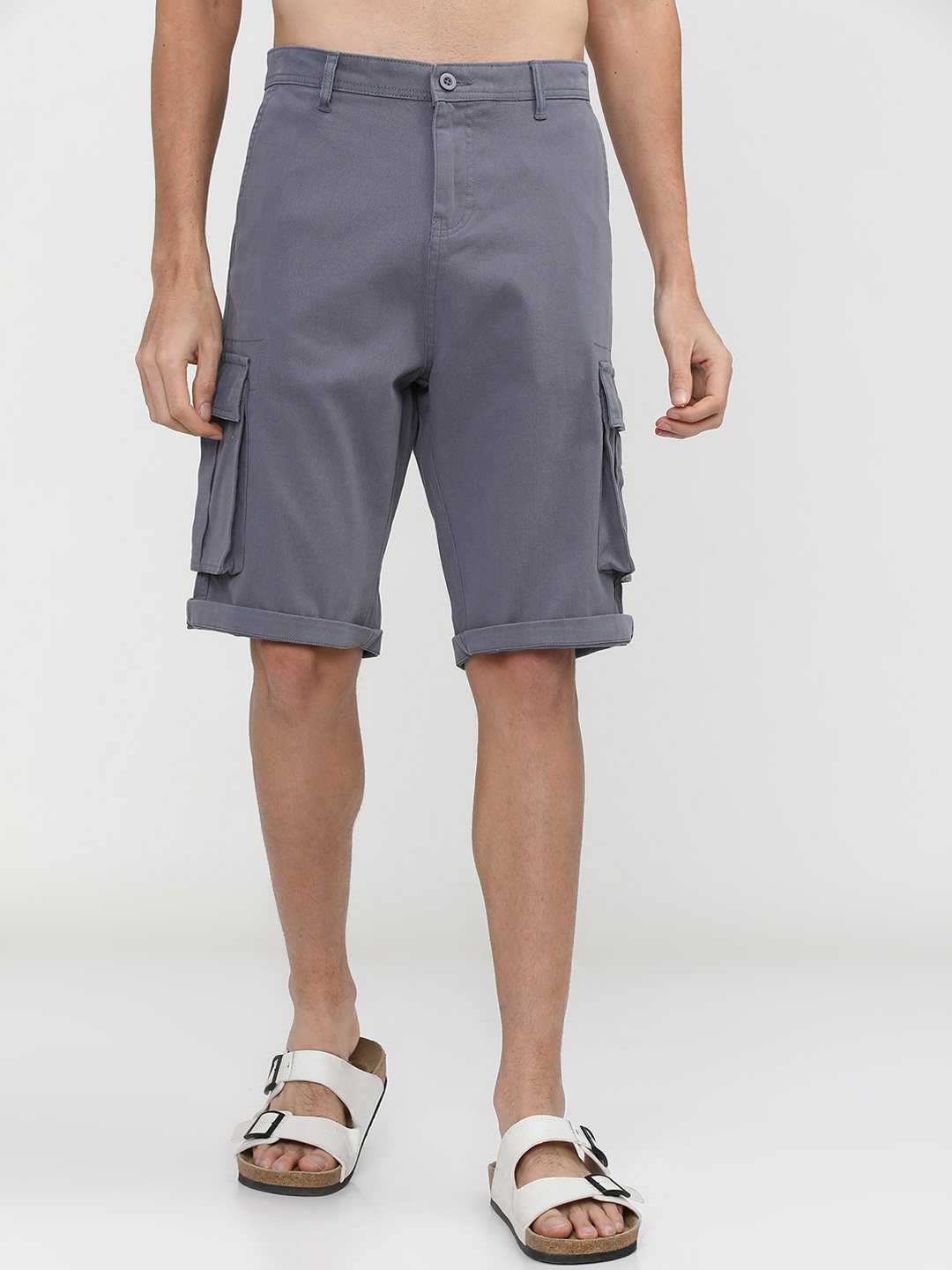 

HIGHLANDER Men Grey High-Rise Cargo Shorts