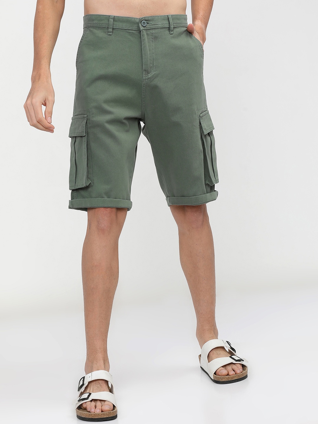 

HIGHLANDER Men Olive Green Slim Fit High-Rise Cargo Shorts