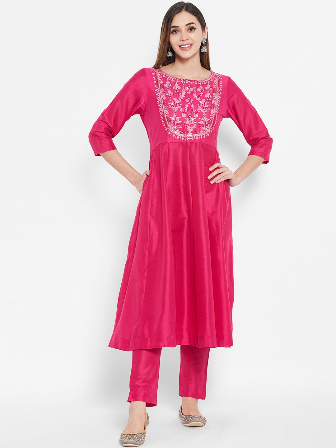 

Ramas Women Pink Floral Yoke Design Empire Thread Work Chanderi Silk Kurta with Trousers