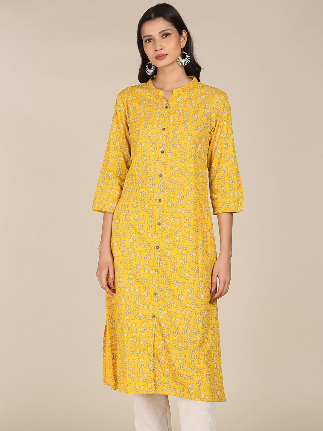 

Karigari Women Yellow Printed Kurta