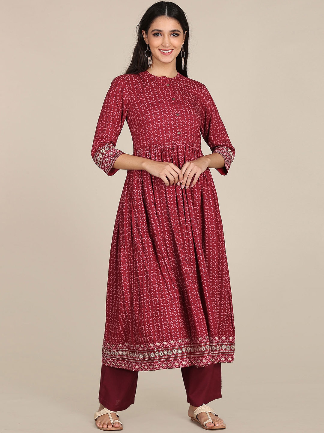 

Karigari Women Red Geometric Printed Thread Work Anarkali Kurta