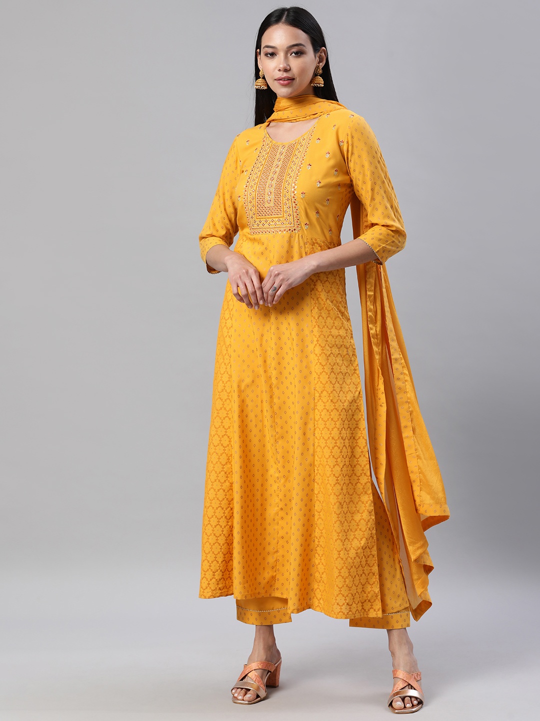 

SheWill Women Yellow Ethnic Motifs Foil Printed Sequinned Anarkali Kurta with Trousers