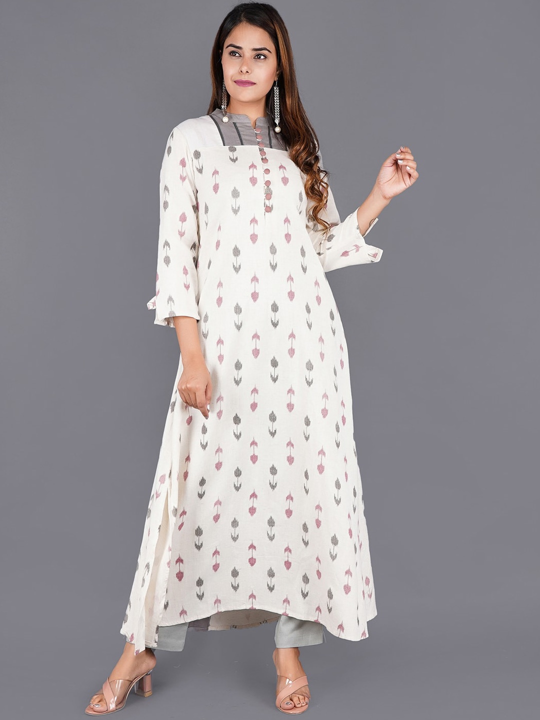

KALINI Women Off White Geometric Printed Anarkali Kurta