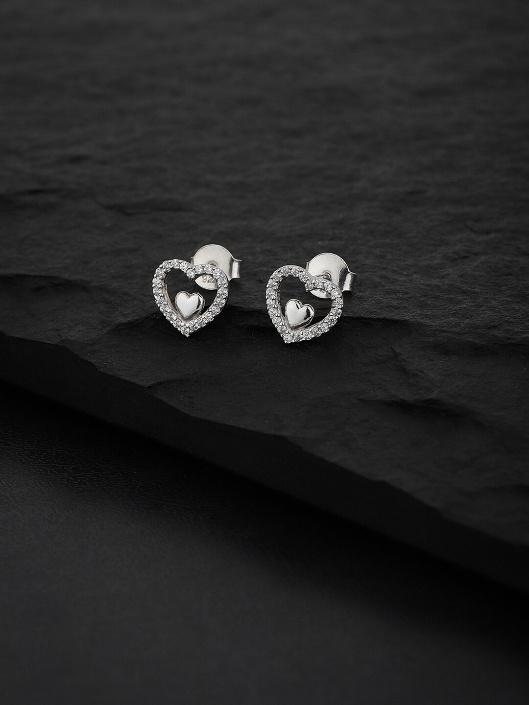

VANBELLE 925 Sterling Silver Heart Shaped Studs