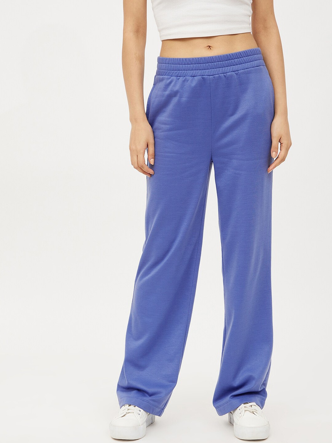

Harpa Women Blue Solid Track Pants