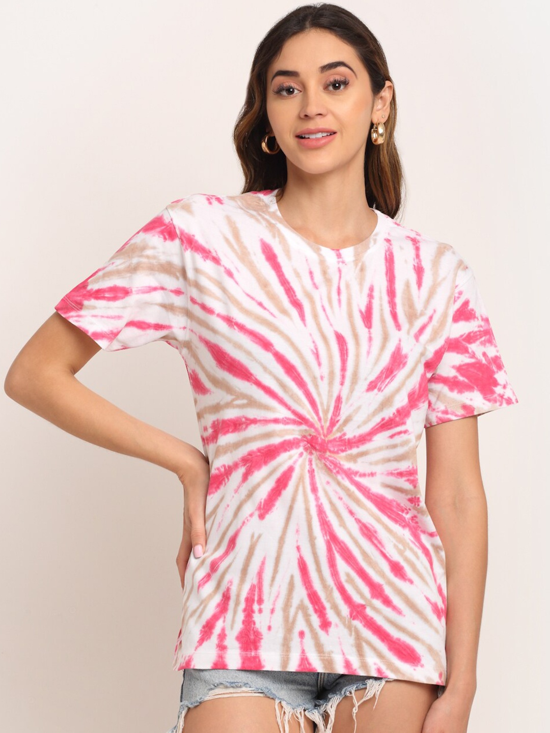 

Ennoble Women Pink & White Tie and Dye Printed Pockets Loose T-shirt
