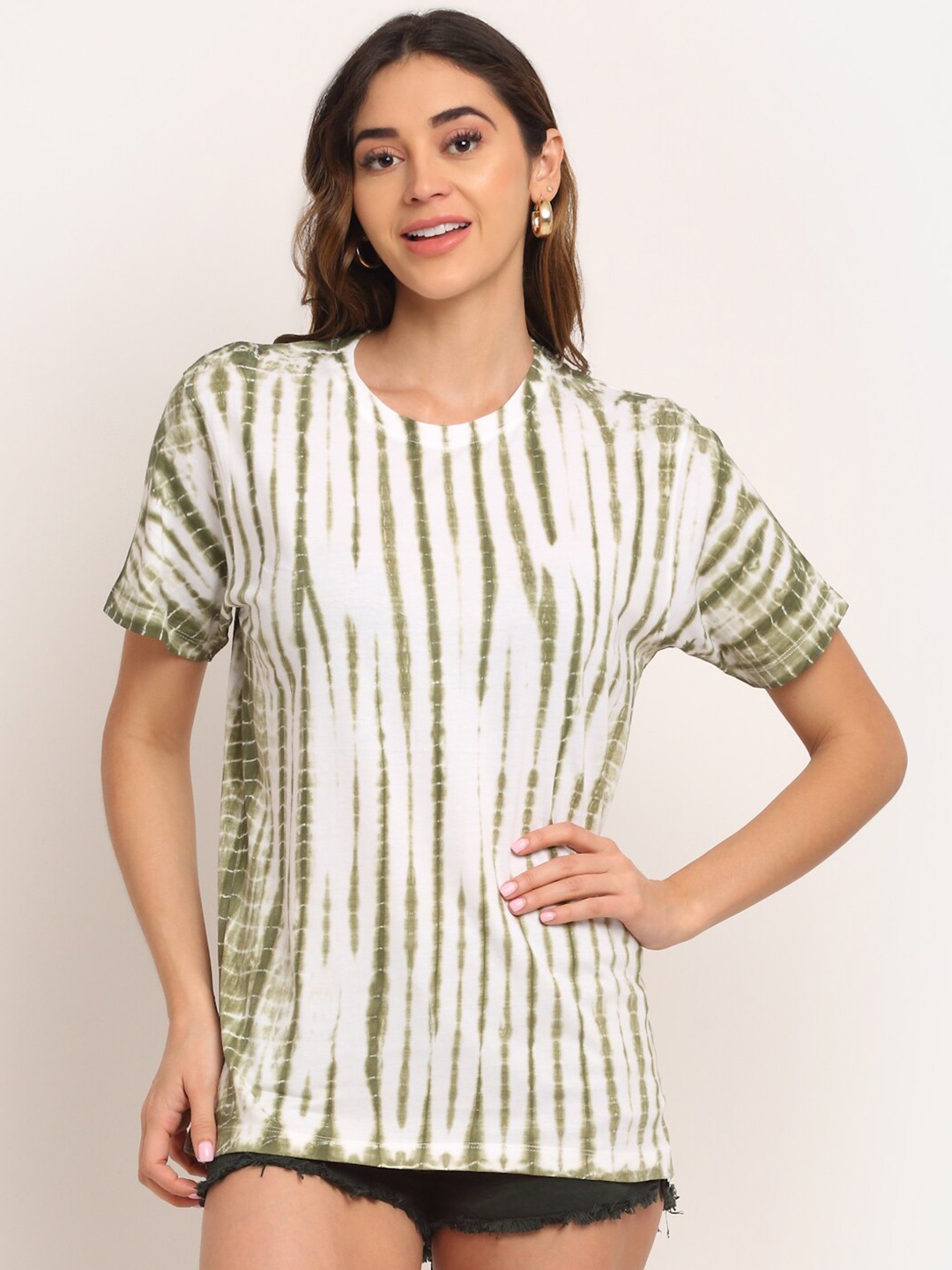 

Ennoble Women Green Striped Loose T-shirt