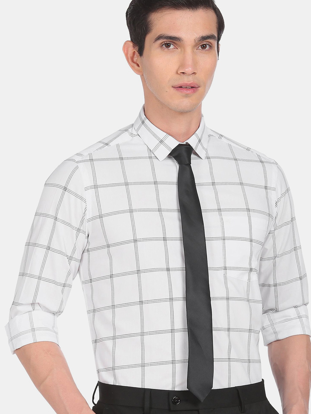 

Arrow Sport Men White Slim Fit Windowpane Checks Casual Shirt