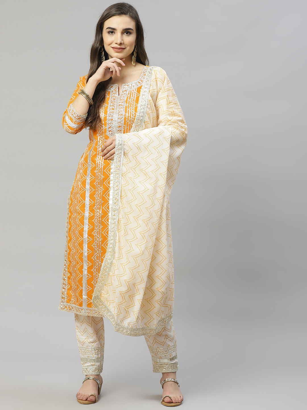 

HIGHLIGHT FASHION EXPORT Women Mustard Yellow Printed Kurta with Trousers & With Dupatta